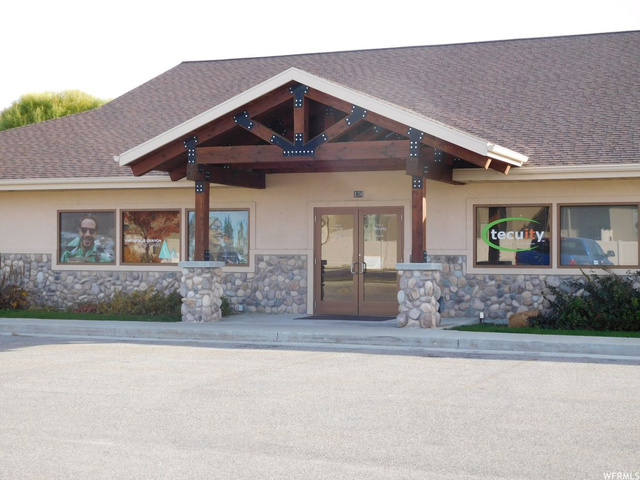 136 E 800 S, Smithfield, UT 84335 — photo 4