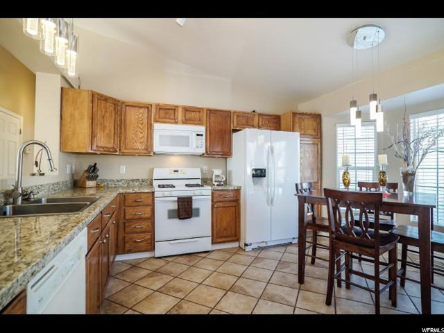 256 E 1450 N, Layton, UT 84041 — photo 5