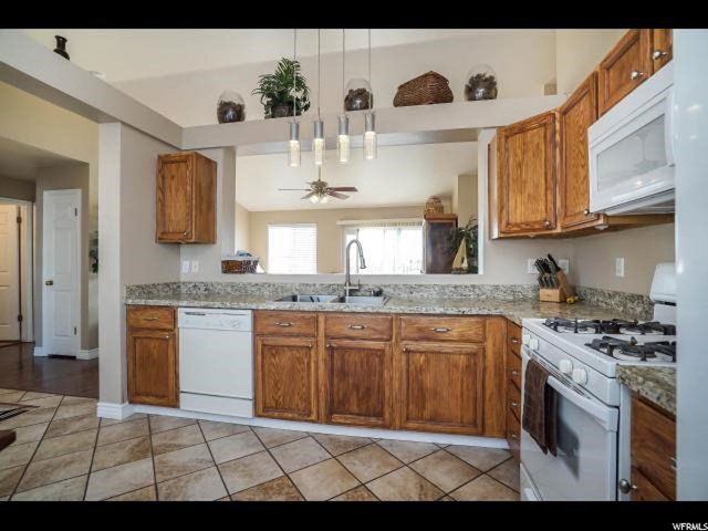 256 E 1450 N, Layton, UT 84041 — photo 7
