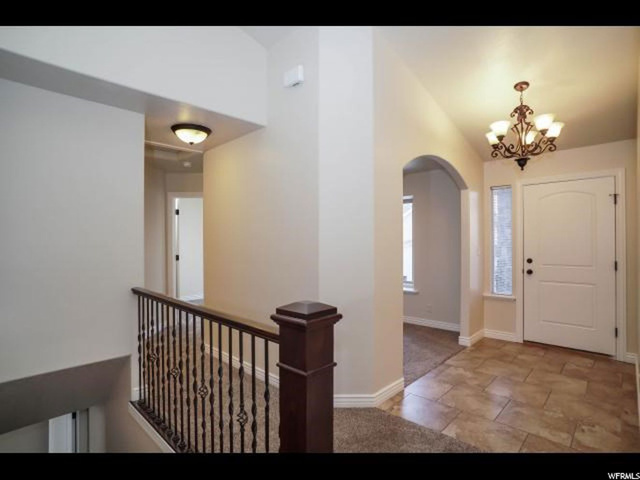52 E Whitaker Cir, Kaysville, UT 84037 — photo 4