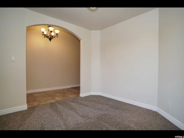 52 E Whitaker Cir, Kaysville, UT 84037 — photo 6