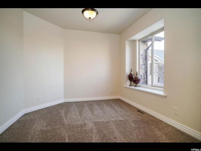 52 E Whitaker Cir, Kaysville, UT 84037 — photo 5
