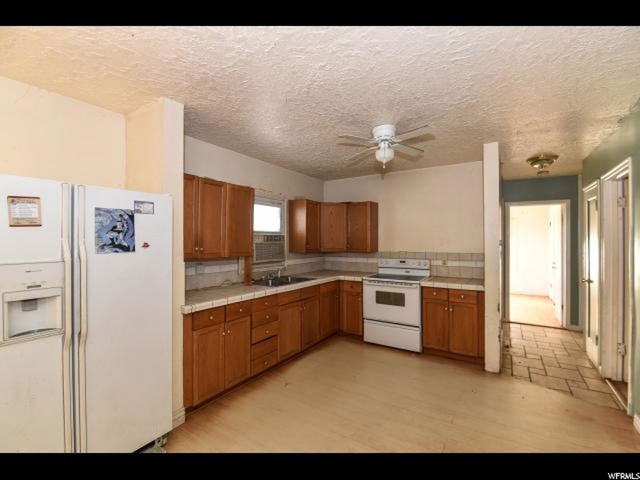 158 S 350 E, Clearfield, UT 84015 — photo 7