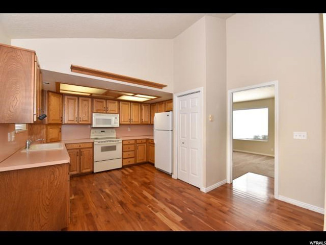 119 E 1900 S, Clearfield, UT 84015 — photo 8