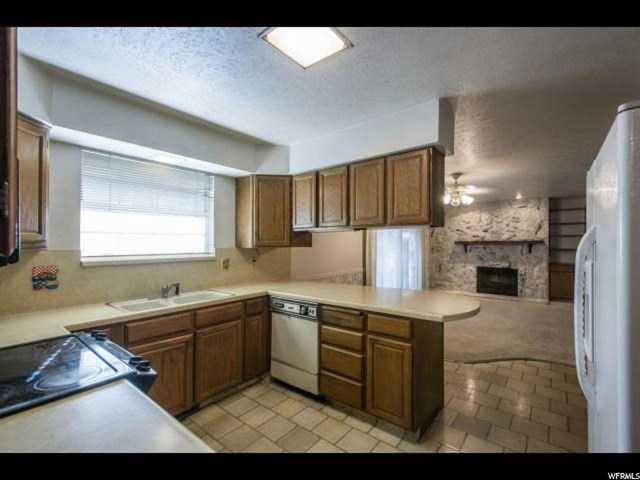 676 E Evesham Dr, Murray, UT 84107 — photo 12