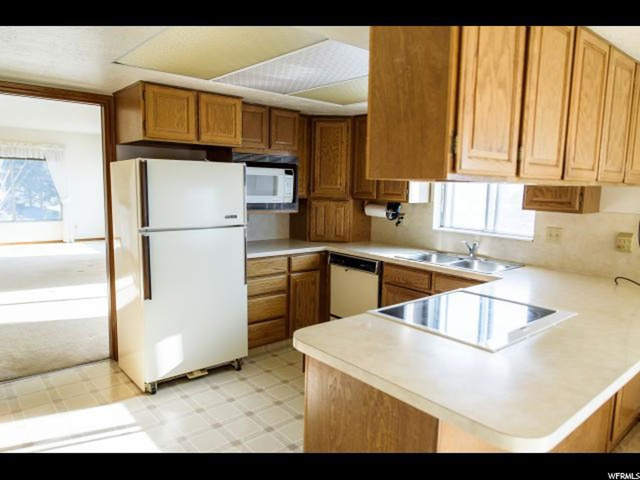521 E 3300 N, North Ogden, UT 84414 — photo 3