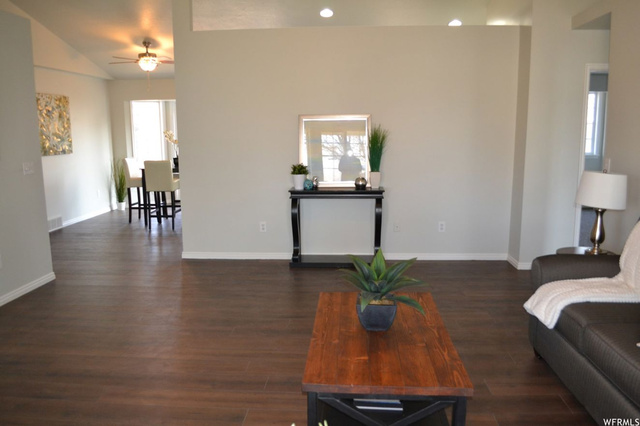 1708 N 2615 W, Clinton, UT 84015 — photo 4