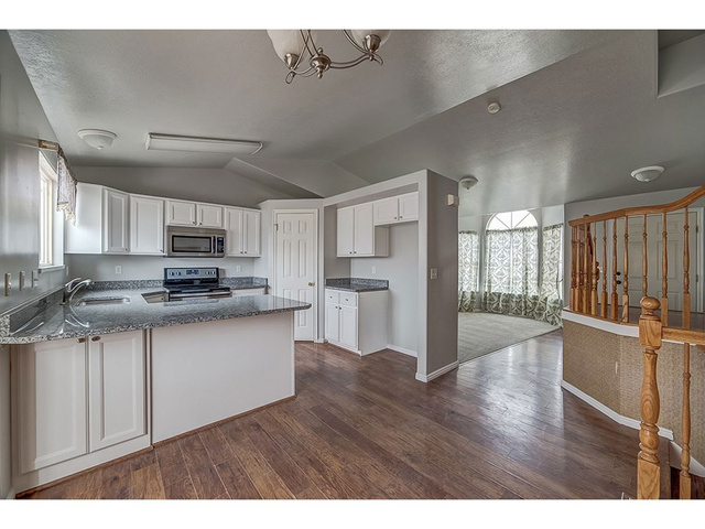 2017 N 1720 W, Clinton, UT 84015 — photo 6