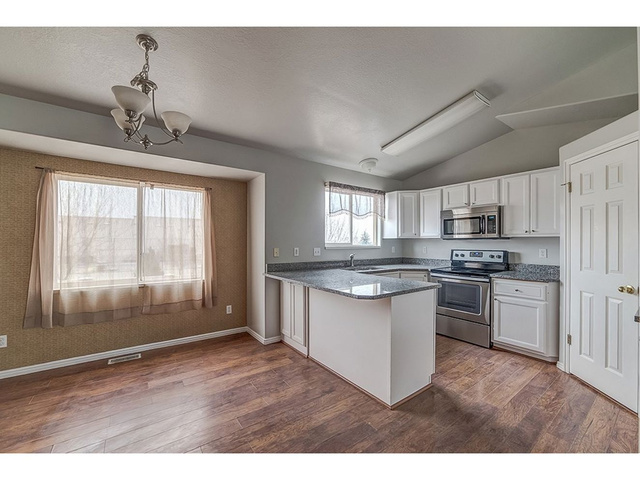 2017 N 1720 W, Clinton, UT 84015 — photo 8