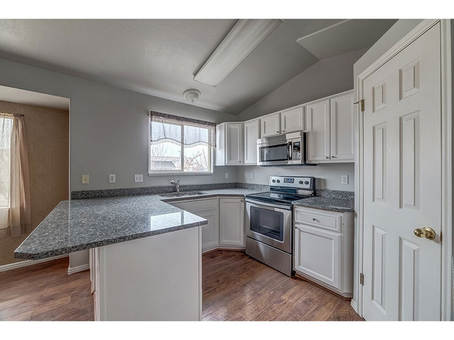 2017 N 1720 W, Clinton, UT 84015 — photo 7