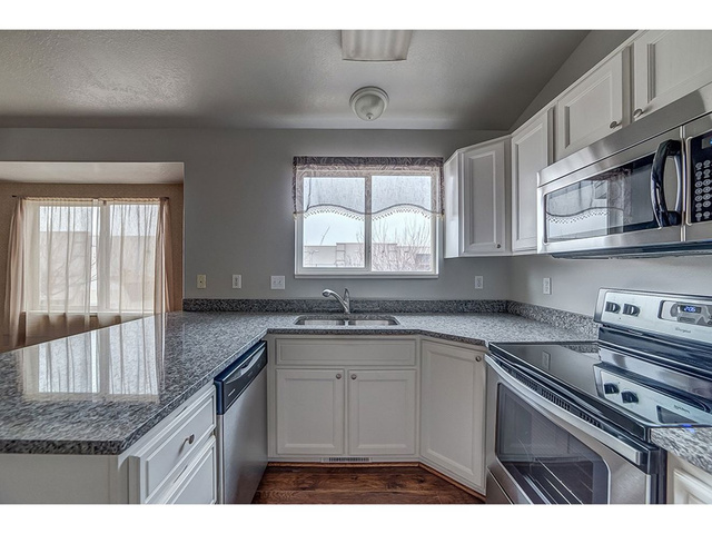 2017 N 1720 W, Clinton, UT 84015 — photo 9