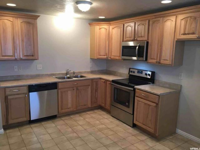 525 N 100 E, Vernal, UT 84078 — photo 10