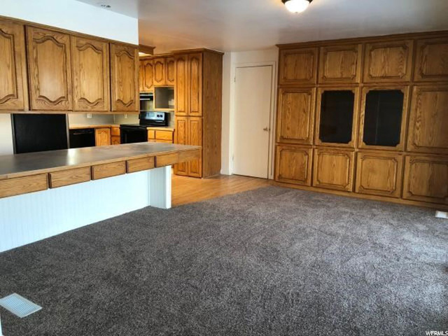 671 E 700 S, Clearfield, UT 84015 — photo 2