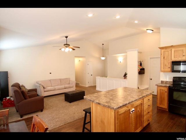 170 E 450 N, Providence, UT 84332 — photo 3