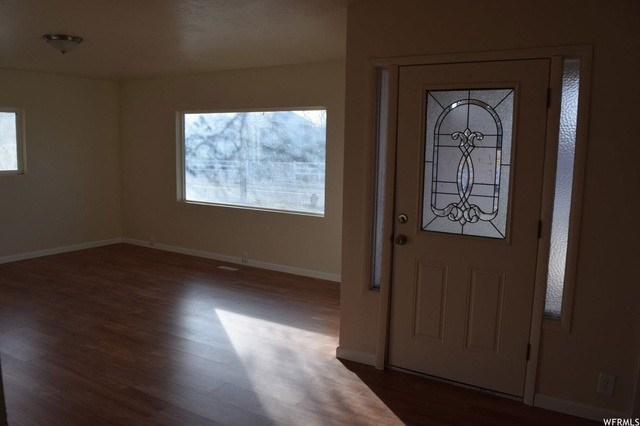 886 N 200 E, American Fork, UT 84003 — photo 4