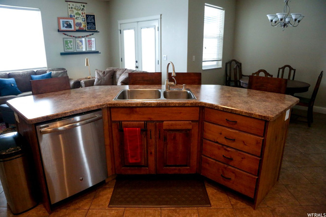 160 E 200 N, Hyde Park, UT 84318 — photo 9