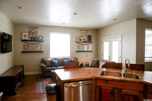 160 E 200 N, Hyde Park, UT 84318 — photo 10