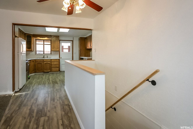 589 W Capri, Murray, UT 84123 — photo 8