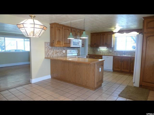 824 E Elm St S, Layton, UT 84041 — photo 5