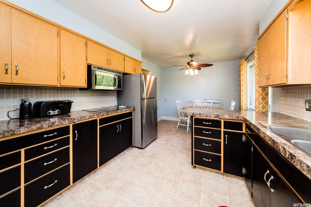 195 E Main St, Wellsville, UT 84339 — photo 4
