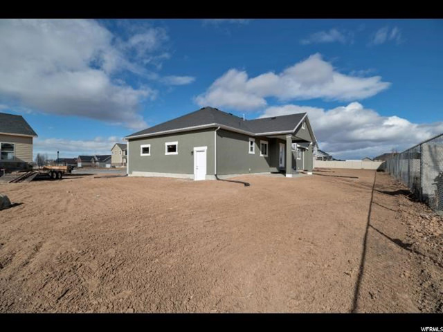 995 S 1600 W, Syracuse, UT 84075 — photo 5