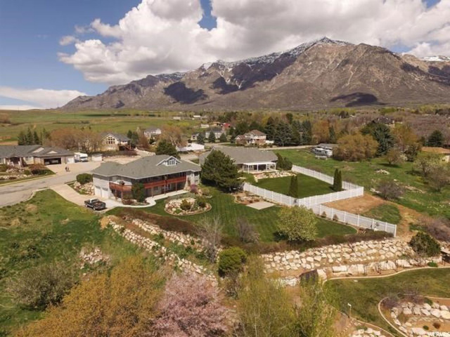 963 W 4100 N, Pleasant View, UT 84414 — photo 9
