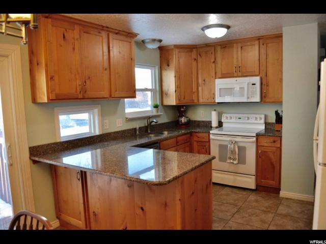 99 E 975 S, Layton, UT 84041 — photo 3
