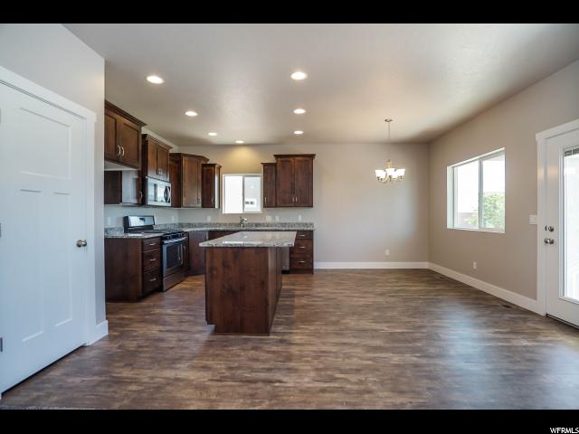 968 W 3250 S, Syracuse, UT 84075 — photo 5