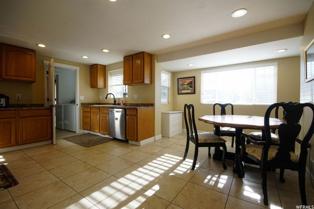 485 E 8400 S, Sandy, UT 84070 — photo 5