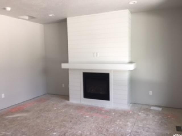 352 S 400 E, Centerville, UT 84014 — photo 4