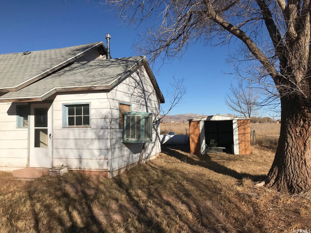 680 N State St E, Sigurd, UT 84657 — photo 3