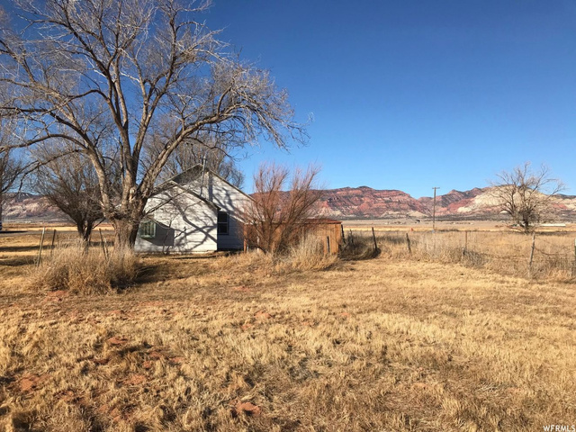 680 N State St E, Sigurd, UT 84657 — photo 9