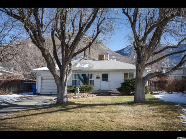 3341 S El Serrito Dr E, Salt Lake City, UT 84109