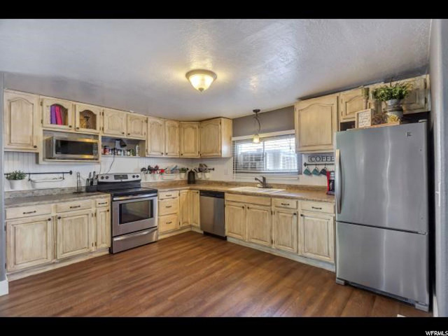 130 W Stack, Eureka, UT 84628 — photo 11