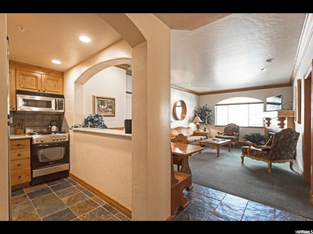 840 W Bigler, Midway, UT 84049 — photo 2