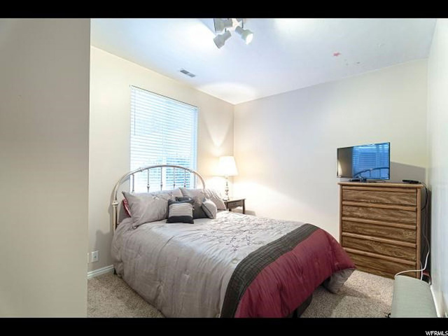 427 W Rawlins Cir, Centerville, UT 84014 — photo 12