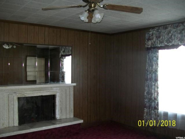 358 E Center St, Richfield, UT 84701 — photo 2