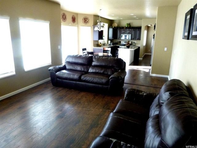296 E 1900 S, Clearfield, UT 84015 — photo 7