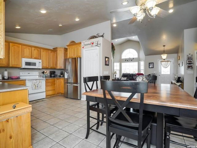 2969 W 4600 S, Roy, UT 84067 — photo 7