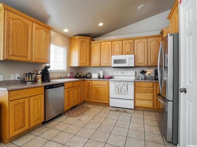 2969 W 4600 S, Roy, UT 84067 — photo 8
