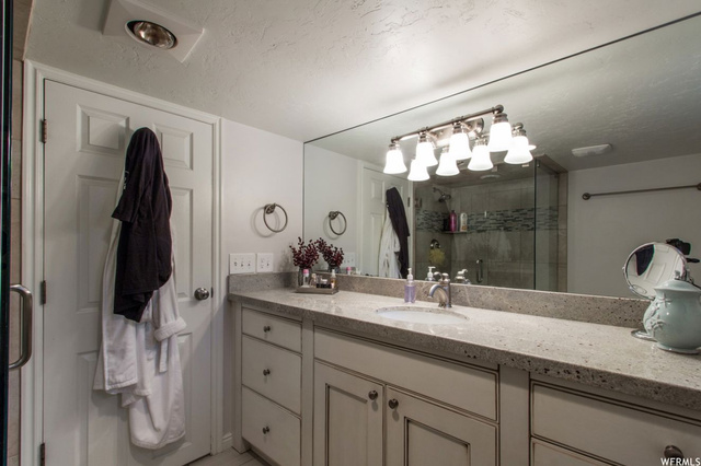 5165 S 900 E, Murray, UT 84117 — photo 11