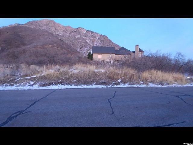 4903 N Pole Patch Dr, Pleasant View, UT 84414 — photo 3