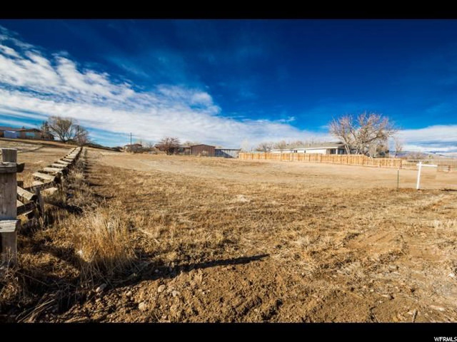 540 S 2000 E, Naples, UT 84078 — photo 3