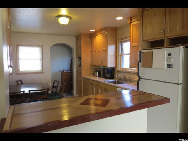 8544 S 300 E, Sandy, UT 84070 — photo 2