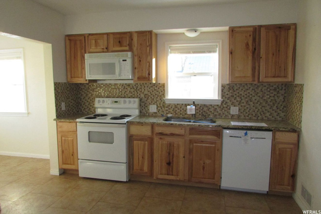 264 N 100 E, Tremonton, UT 84337 — photo 7