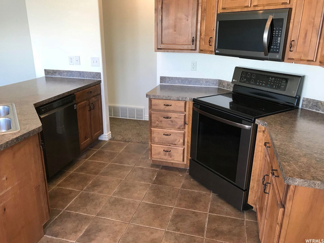 1795 S 2500 W, Syracuse, UT 84075 — photo 5