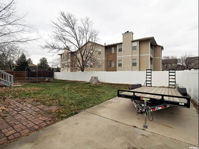 821 E Lazon Dr, Sandy, UT 84094 — photo 8