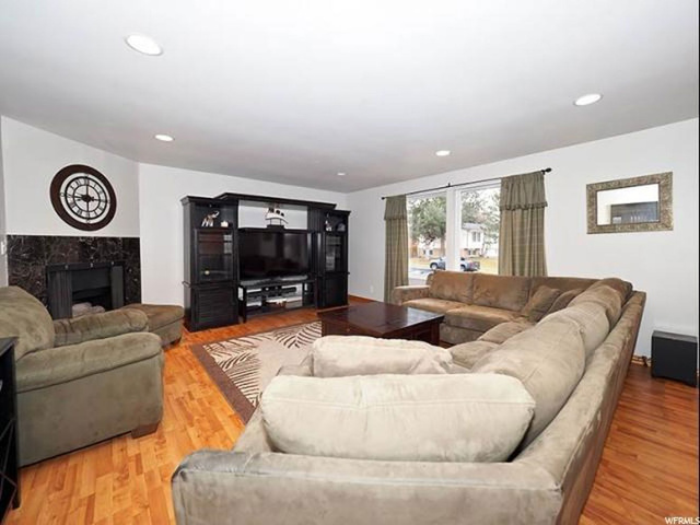 821 E Lazon Dr, Sandy, UT 84094 — photo 12