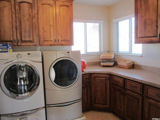 1715 E Ridgeview Cir N, Layton, UT 84040 — photo 9