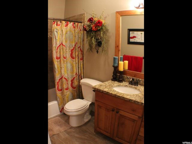 859 E 400 S, River Heights, UT 84321 — photo 12